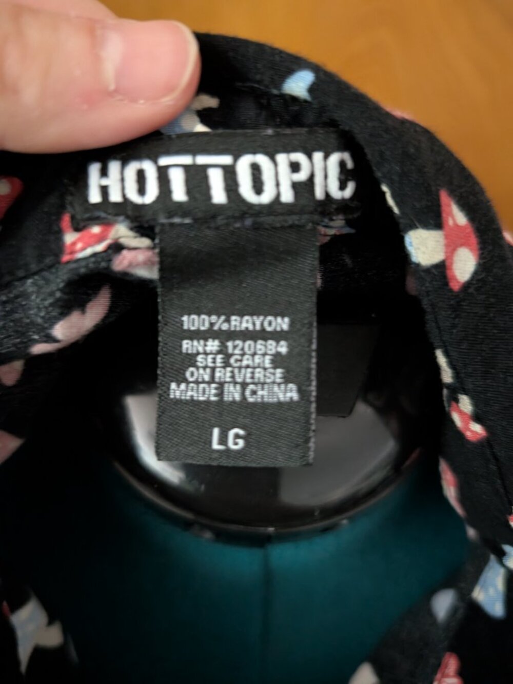 Hot Topic Butterfly Button Down - Picture 3 of 3